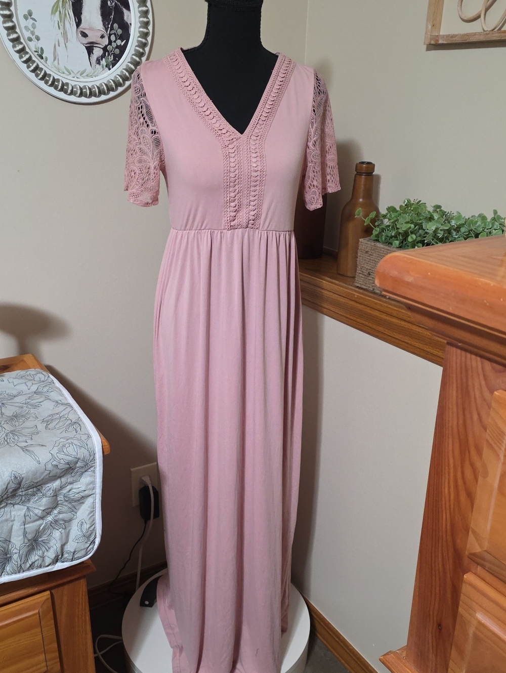 Unknown Brand Blush Pink Maxi Dress with Lace Sleeves